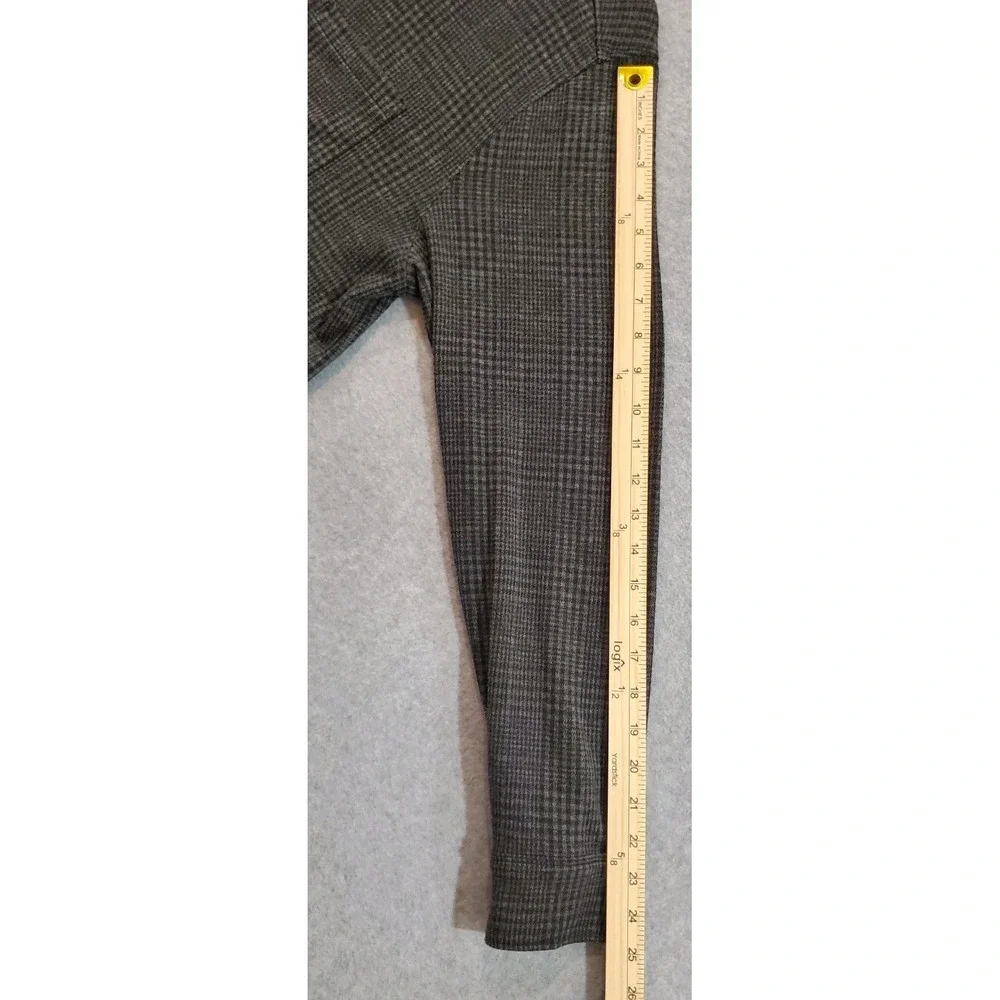 VRST Men's Button-Up Flannel‎ Gray/Black Size Medium Long Sleeve Shirt
